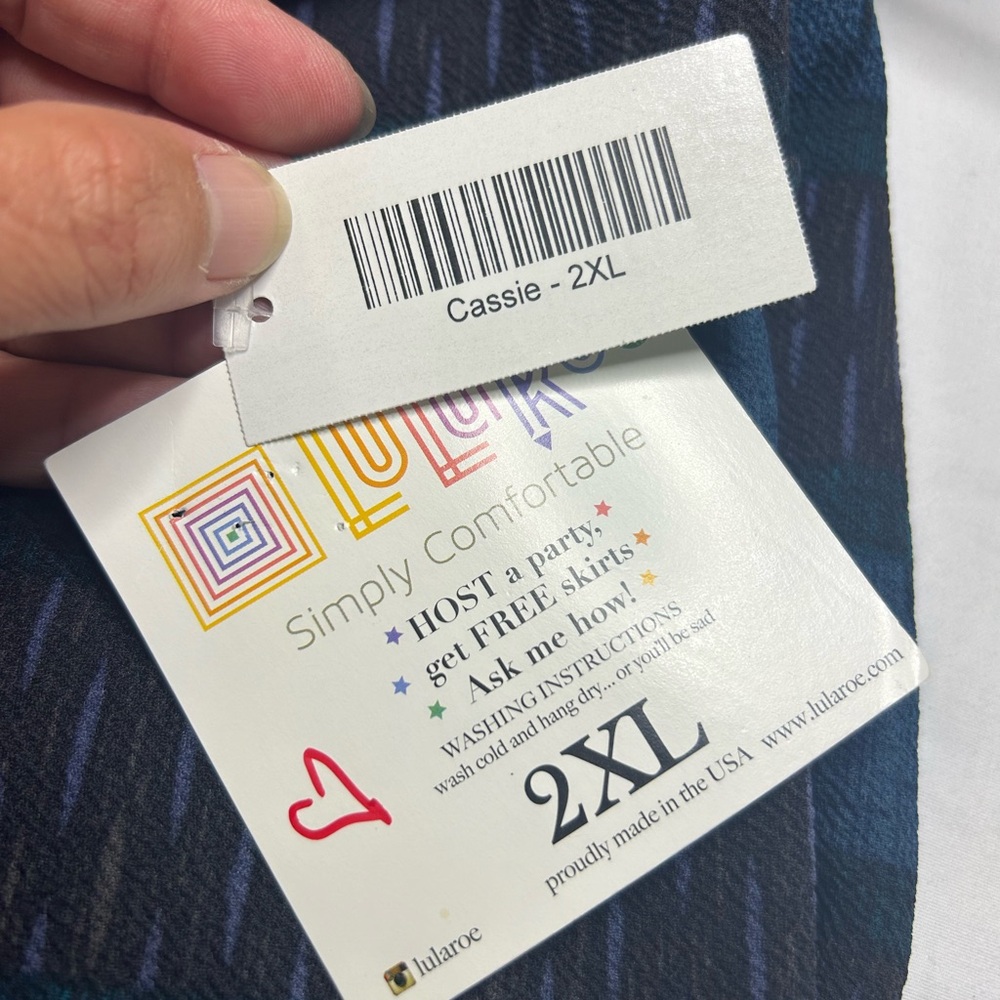 LuLaRoe 2XL 'Cassie' Pencil Skirt. SKU A27 - Picture 3 of 7